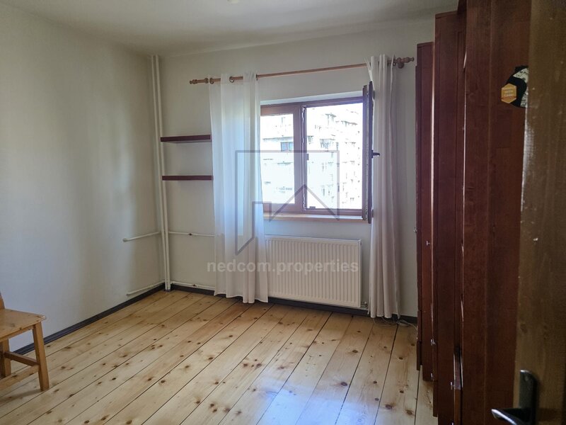 Novaci, Sebastian, inchiriere apartament 3 camere.